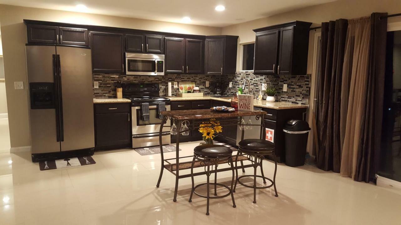 Beautiful 3 Bed/2 Bath Cozy Get Away Home Las Vegas Exteriör bild