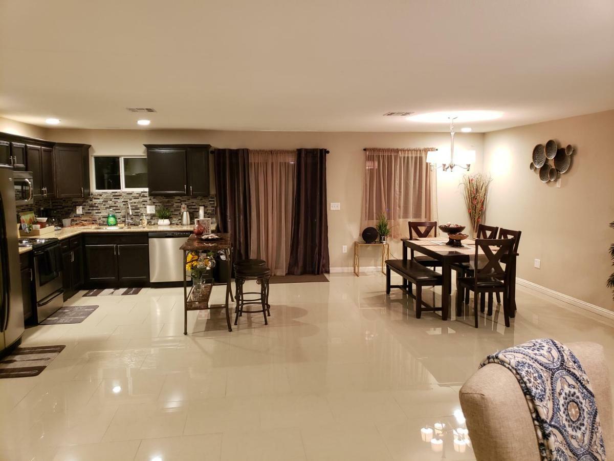 Beautiful 3 Bed/2 Bath Cozy Get Away Home Las Vegas Exteriör bild